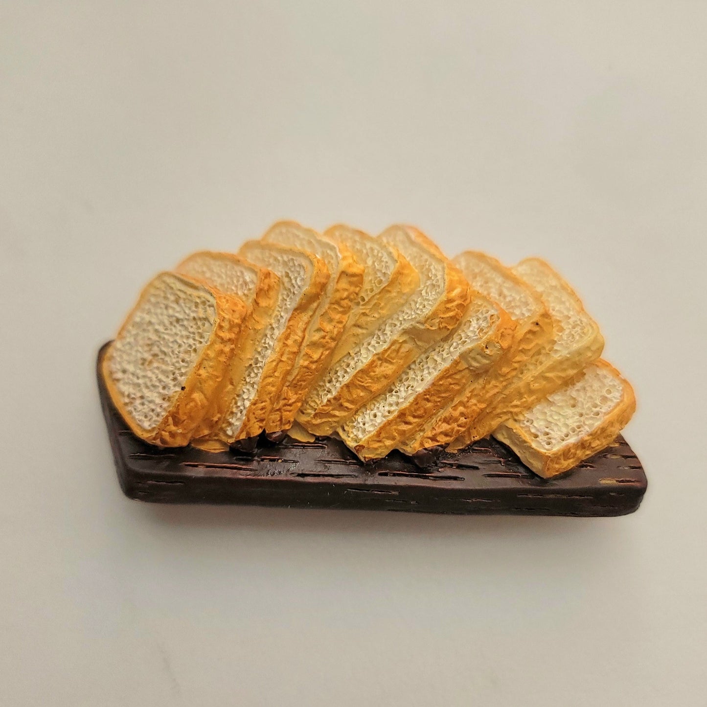 Bread Magnet