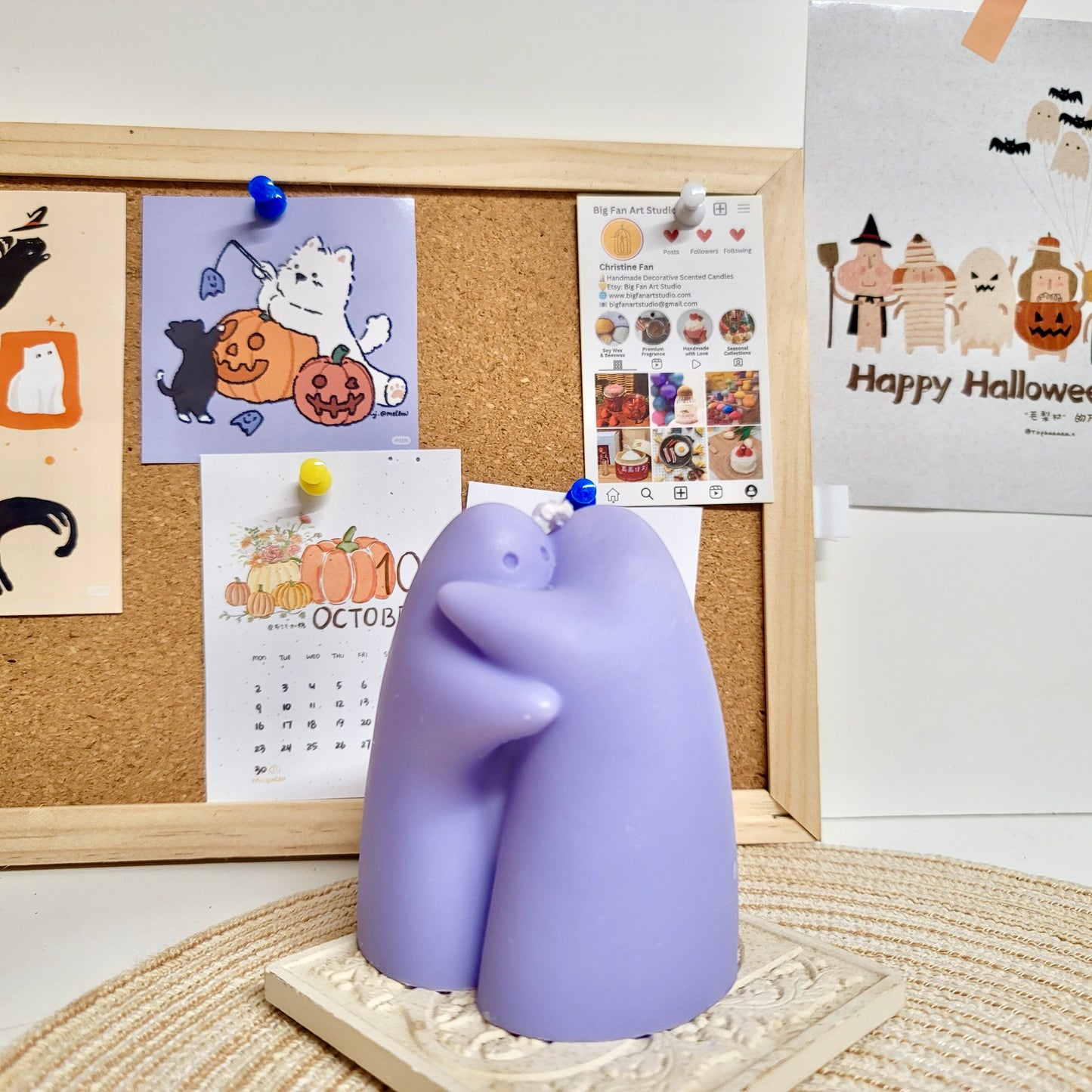 Hugging Ghost Candle