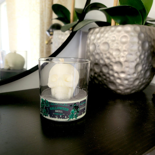 Skull jar candle close-up showing detailed bone structure and artistic craftsmanship