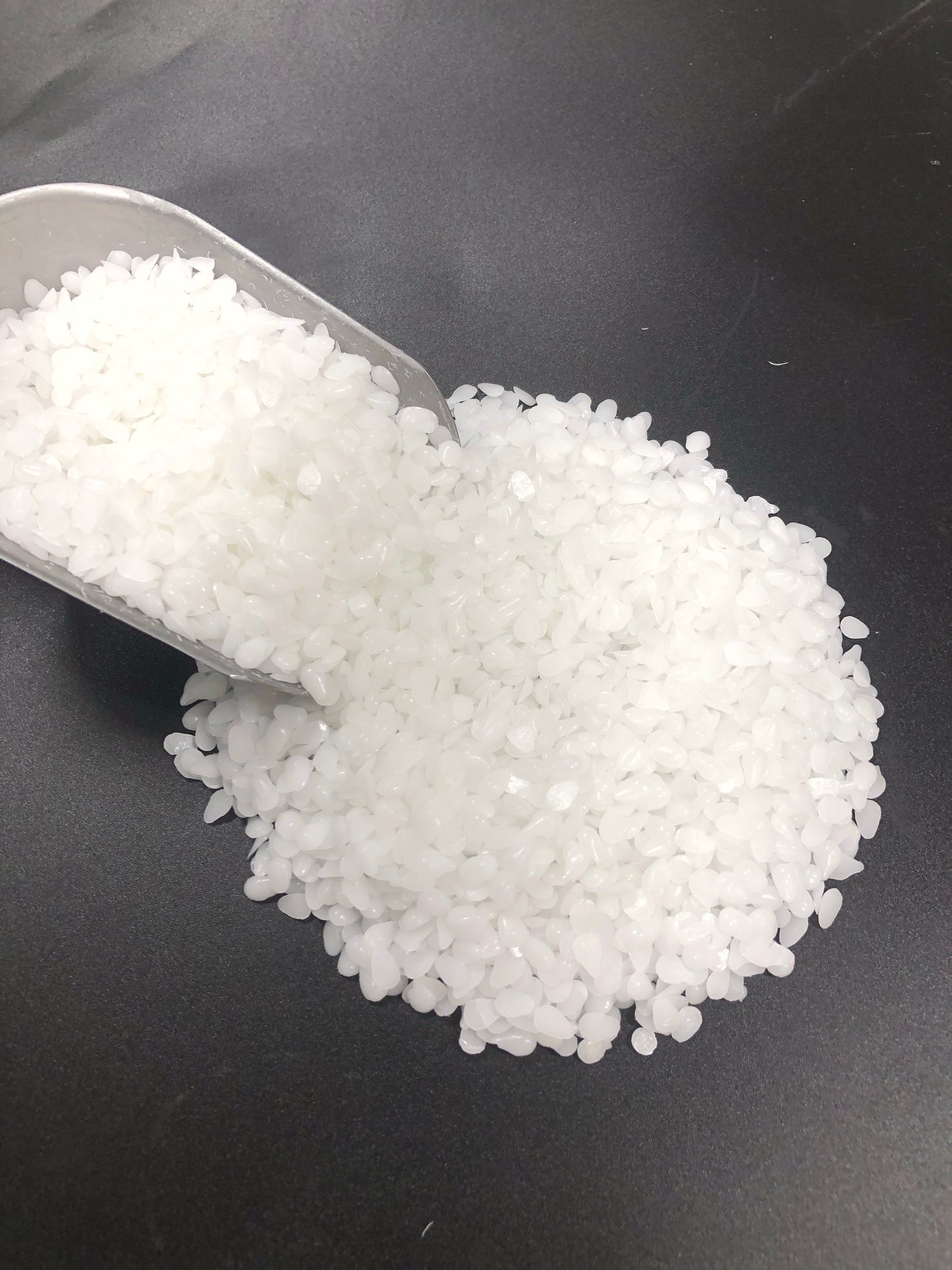 White beeswax pellets
