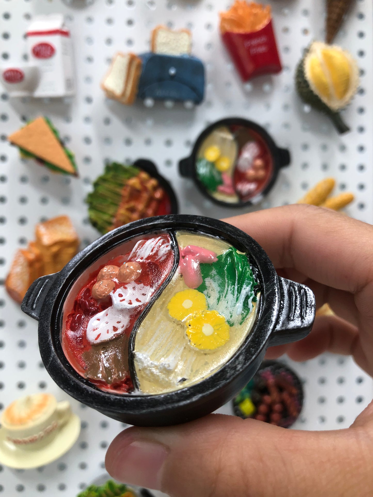 Hot pot magnets